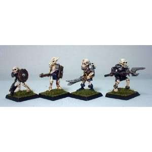  Bone Warriors Mercs with Assorted Weapons (4) Toys 