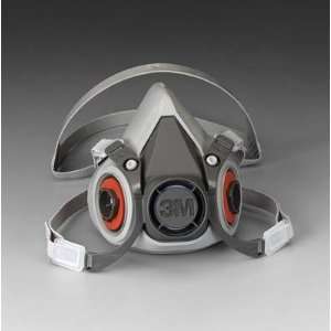 3M Medium Thermoplastic Elastomer Half Mask Reusable Series 6000 