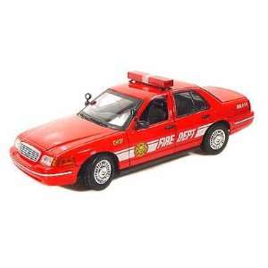  Ford Crown Victoria Fire Chief Interceptor 1/18 Toys 