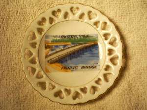 VINTAGE YELLOWSTONE NATIONAL PARK COLLECTORS PLATE  