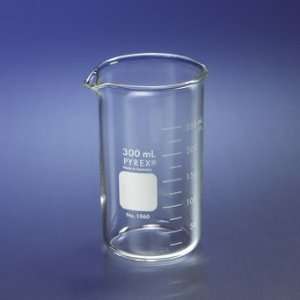  200 mL Tall Form Graduated Berzelius Beakers with Spout 
