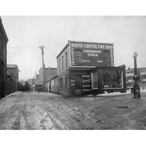  1920 photo North Cap. Tire shop, Washington, D.C.