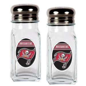  Tampa Bay Bunccaneers Salt and Pepper Shaker Set Sports 