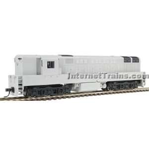   Scale Trainmaster w/DCC & Sound Phase 1a   Undecorated Toys & Games