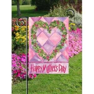 Happy Mothers Day Heart Wreath Mini Flag Patio, Lawn 