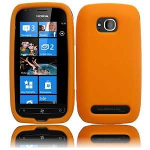   Nokia Lumia 710 Cell Phone [by VANMOBILEGEAR] (3 Item Bundle Set