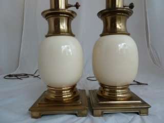 Pair Vtg Stiffel Ostrich Egg Porcelain Lamps James Mont Hollywood 