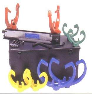 This Heavy Duty Coil Spring Compressor is an essential tool for any 