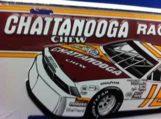 VINTAGE LICENSE PLATE CHATTANOOGA CHEW RACING 16 LICENSE COLLECTOR CAR 