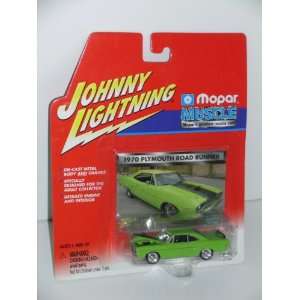    Johnny Lightning 1970 Plymouth Road Runner 