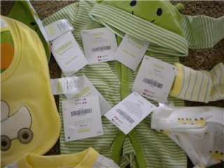 HUGE lot UNISEX baby clothes size Newborn *ALL NWT* Gymboree, Carters 