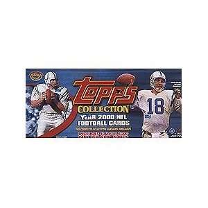 2000 Topps Football Factory Sealed 400 Card Set. Loaded with Rookies 