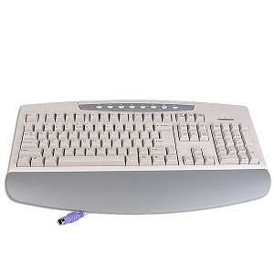  BTC 2001 104 Key Spanish PS/2 Internet Keyboard (Silver 