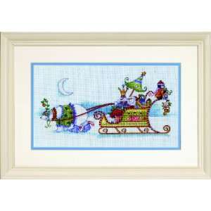   Counted Cross Stitch, Snow Bear and Sleigh Arts, Crafts & Sewing