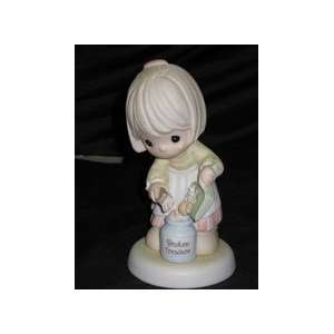   Memories Limited Edition  Exclusive Figurine