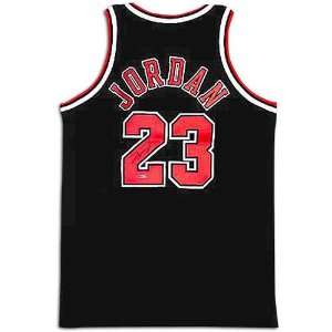  Bulls Upper Deck Michael Jordan Autographed Jersey ( Black  Jordan 