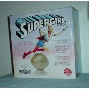  Supergirl Statue