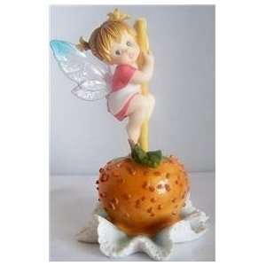  My Little Kitchen Fairies **Carmel Apple Fairie** 4002663 