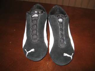 Womens Puma Black and White Shoes Size 6 Nice  