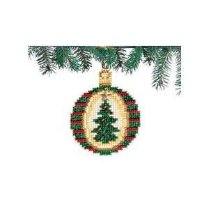  Golden Tannenbaum Charmed Ornament Counted Cross Stitch 
