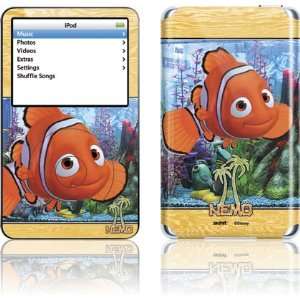   Nemo with Fish Tank skin for iPod 5G (30GB)  Players & Accessories
