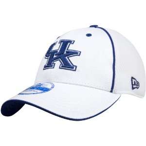  Kentucky Wildcats White Neo Cap (Small/Medium) Sports 