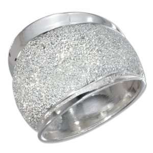    Sterling Silver Tapered Stardust Dome Ring (size 06). Jewelry