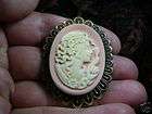 CM135 1) WOMAN DAISY CURLY HAIR pink CAMEO Pin Pendant