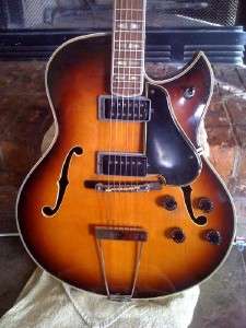 Yamaha AE 11 AE11 Pre Lawsuit ES 175 Gibson Strings Excellent 