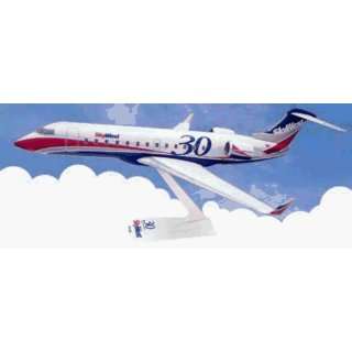  CRJ 200 Skywest 30TH Anniversary 1/100