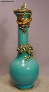 Antique Sculptured 3 Iguanas on Turquoise Blue Vase  