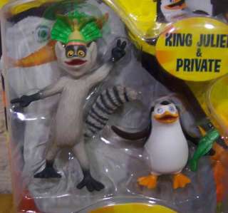 The Penguins Madagascar KING JULIEN AND PRIVATE PENGUIN Toy Figures 
