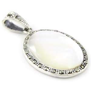  Pendant silver Sagesse white gray. Jewelry