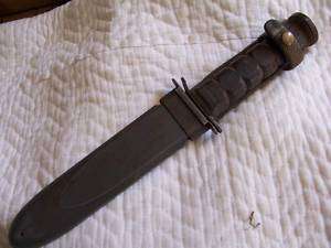 USN Mark II Knife with sheath   Robeson Cutlery  