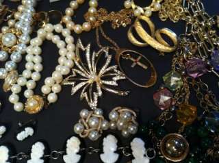 Huge Vintage Jewelry Lot ~ Signed ~ 20 lbs ~ 500 + pcs ~ View all 