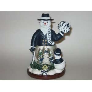  NEW YORK YANKEES Limited Edition Memory Company Snowman 