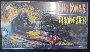 King Kongs Thronester Polar Lights model kit  