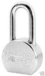 Master Lock 2 1/2 Round Steel 5 Pin Keyed Alike Lock  