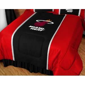  Miami Heat Comforter by Sportscoverage