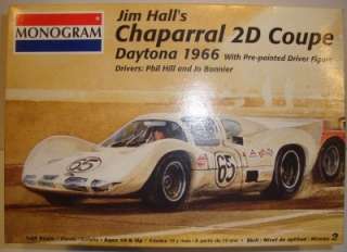 Monogram Jim Hall 1966 Chaparral 2D Coupe Race Car Plastic Model Car 