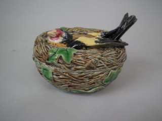 Minton Majolica bird on nest trinket box  