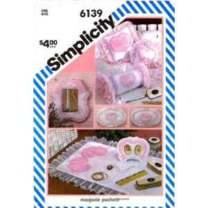  Simplicity 6139 Sewing Pattern Shadow Quilted Accessories 