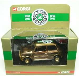  CORGI CC82290 Mini Cooper   Gold Plated 50th Anniversary 