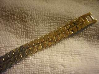 Vintage Sarah Coventry Gold Tone Bracelet  