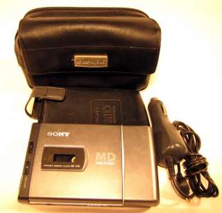 Sony MZ E40 Portable MiniDisc CD Player W/ Case Power Adaptor Mini 