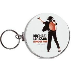 Michael Jackson Button Keychain 2.25 Collectible # 019   King of Pop 