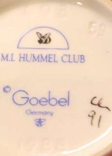 Hummel #493 Two Hands One Treat Club Figure By Goebel  