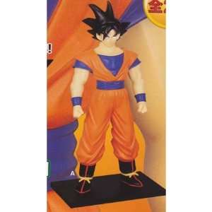  DragonballZ DX Vinyl Series Part 1   Goku Toys & Games