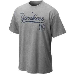    Nike New York Yankees Ash Outta The Park T shirt
