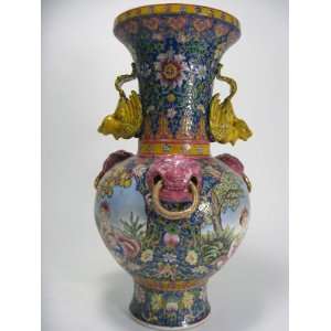  Beautiful Dragon Vase